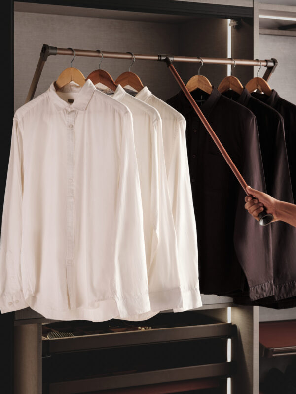 Lifting Clothes Hanger (Soft Close) – image 2