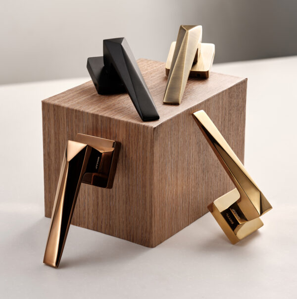 Nisa Mortise Handle (Brass)